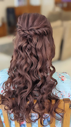 Bridal hair curls with half up twists